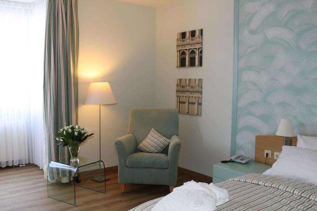 Vitalotel Roonhof Bad Salzuflen Bilik gambar
