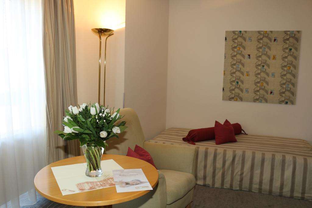 Vitalotel Roonhof Bad Salzuflen Bilik gambar